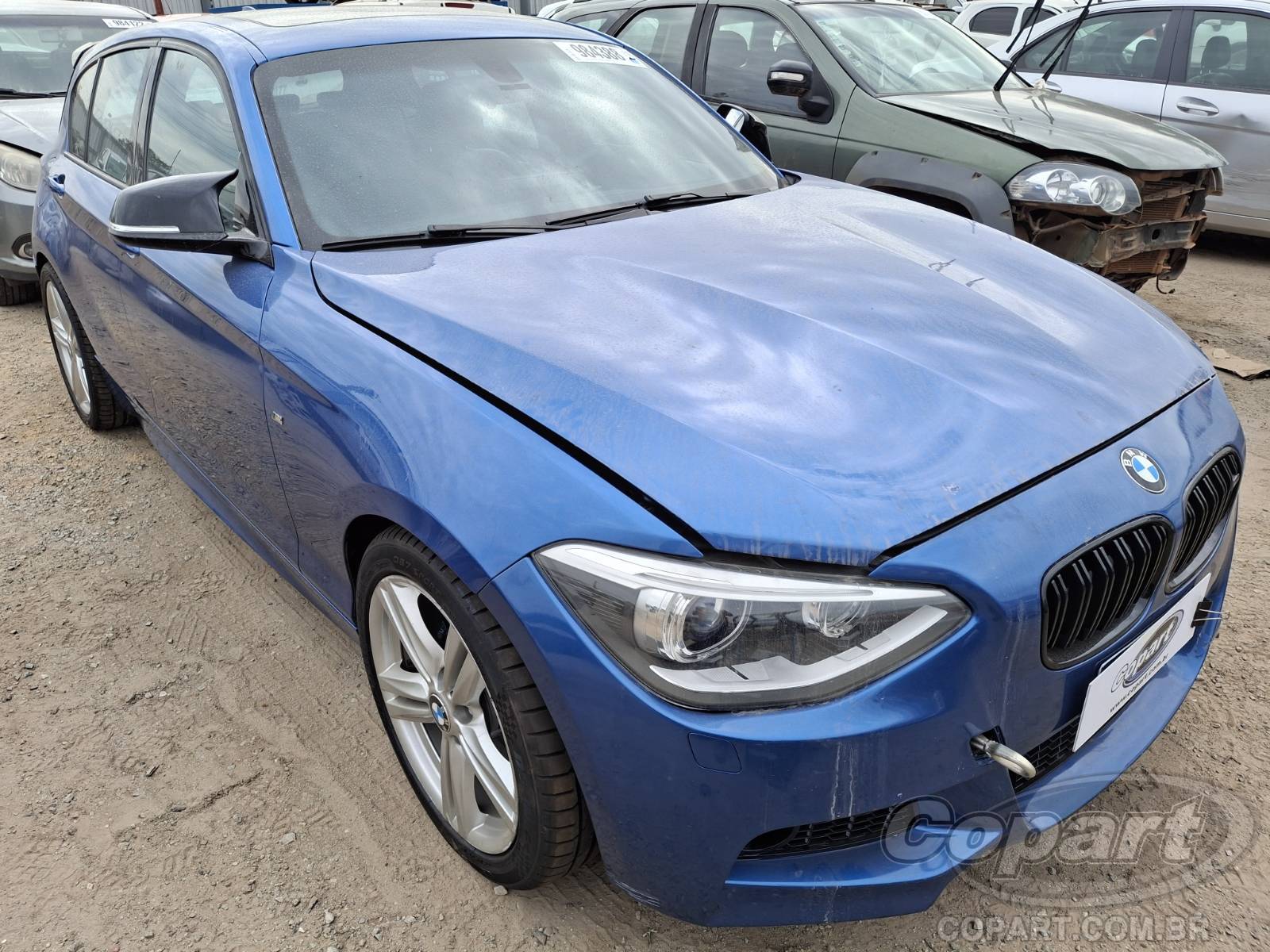 Veículo BMW Serie 1 BMW Serie 1 125i 2.0 16V Twin Turbo 2014 Colisão Pequena Monta 2014 em leilão