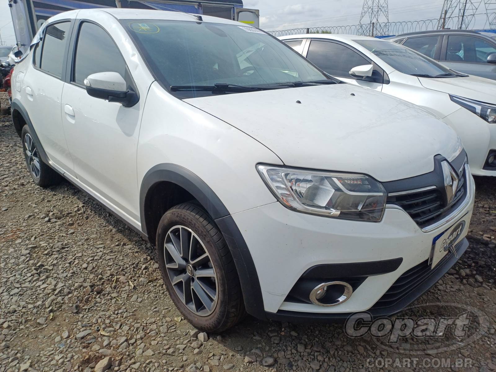 Veículo Renault Logan 2020 RENAULT LOGAN Iconic 1.6 16V SCe 2020 em leilão