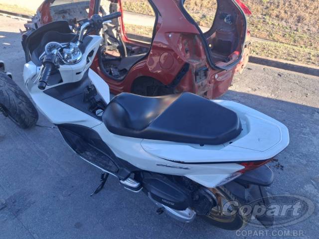 2016 HONDA PCX 