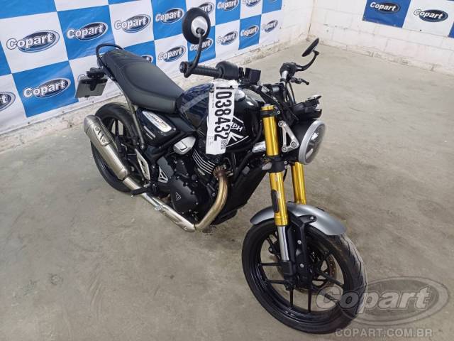 2025 TRIUMPH SPEED 
