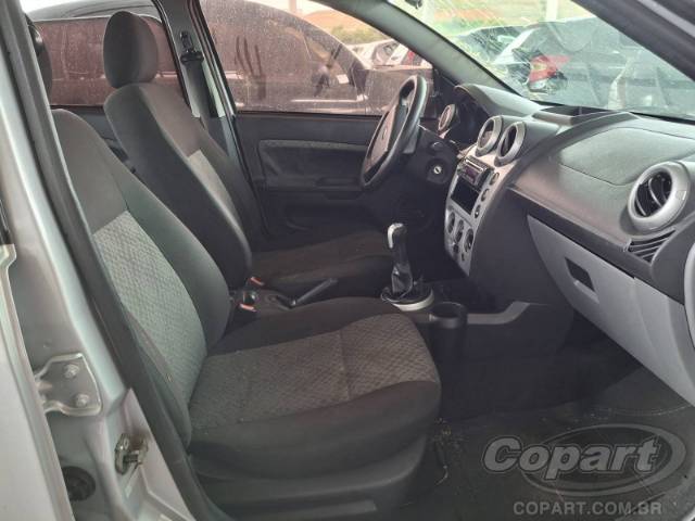 2013 FORD FIESTA 