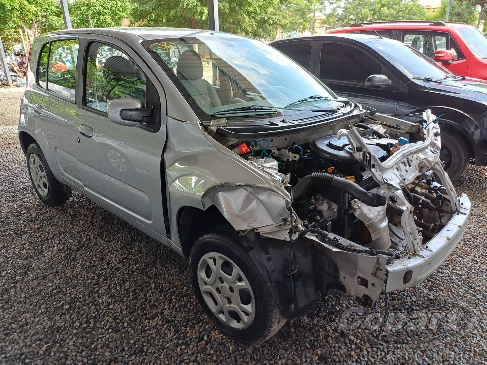 Fiat Uno Economy 1.4 Evo 2012 Colisão Média Monta
