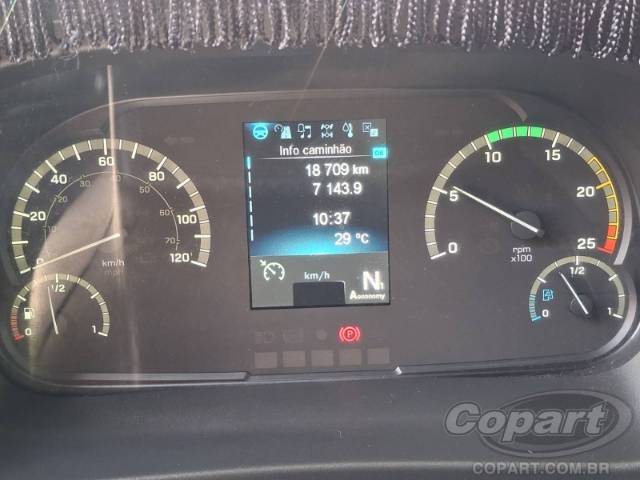 2026 MERCEDES-BENZ Axor 