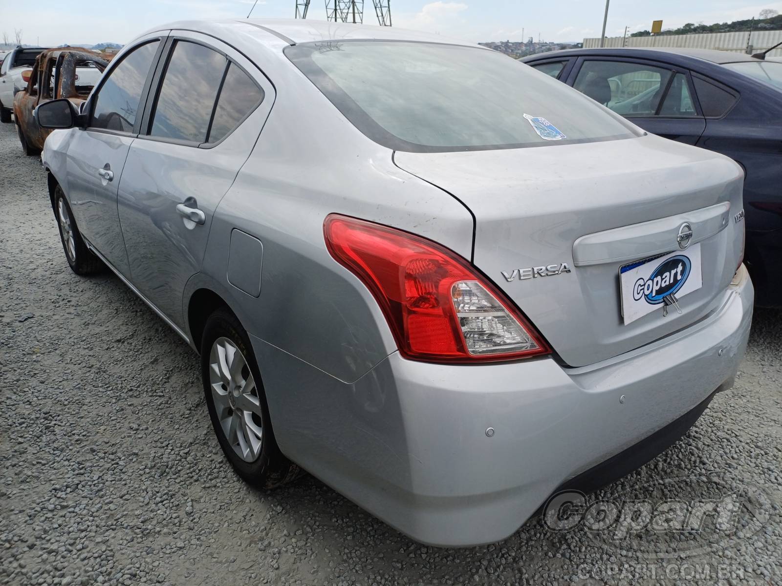 Foto 3: 2019 NISSAN VERSA