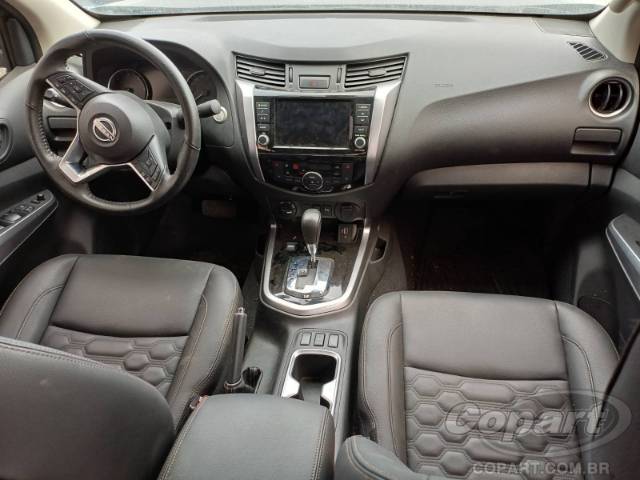 2025 NISSAN FRONTIER CD 