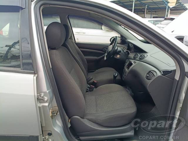 2008 FORD FOCUS SEDAN 