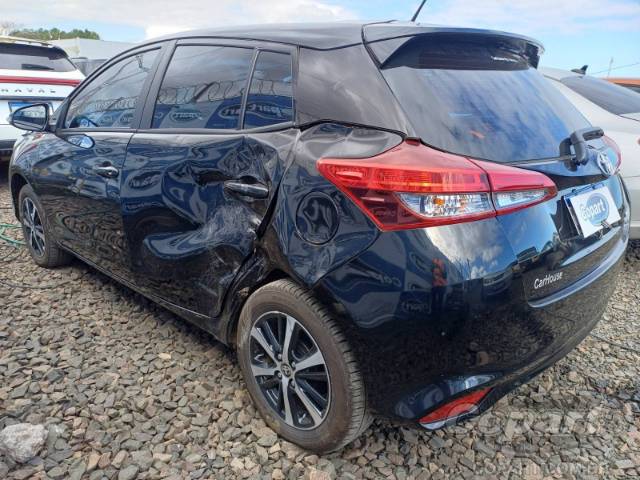 2022 TOYOTA YARIS 