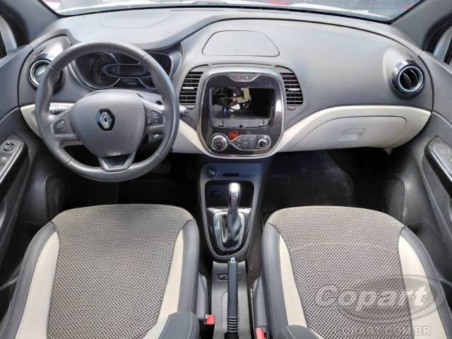 2021 RENAULT CAPTUR 