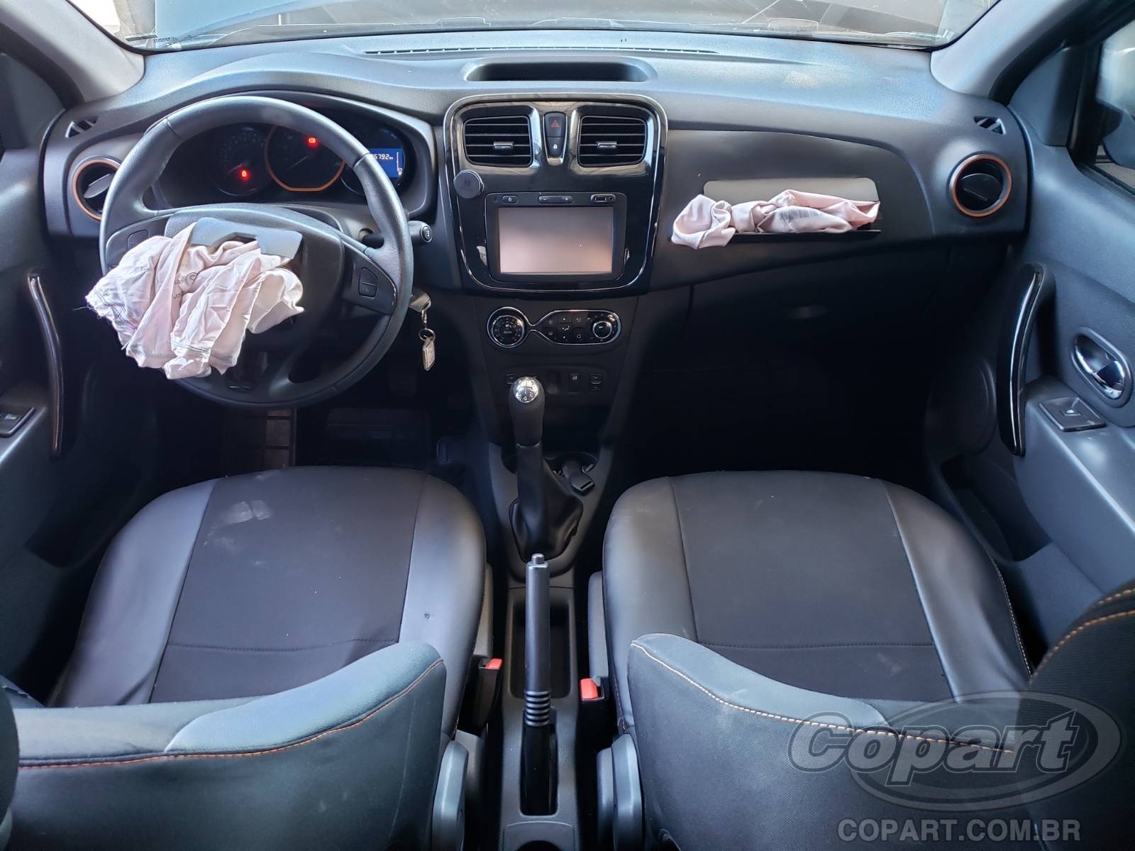 Foto 9 de 12: 2017 RENAULT SANDERO