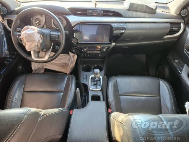 2024 TOYOTA HILUX CD 