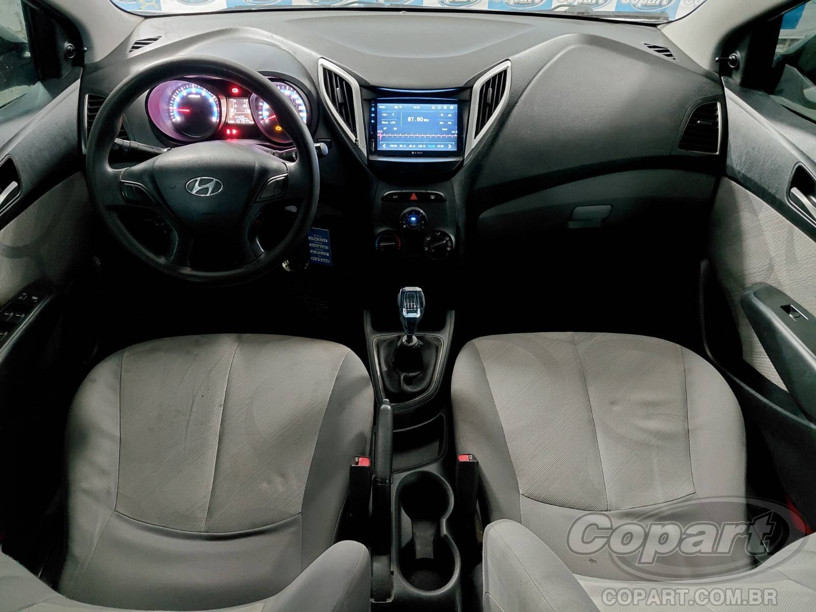 Foto 9 de 10: 2014 HYUNDAI HB20S