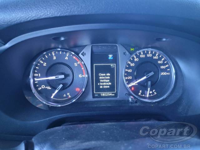 2022 TOYOTA HILUX CD 