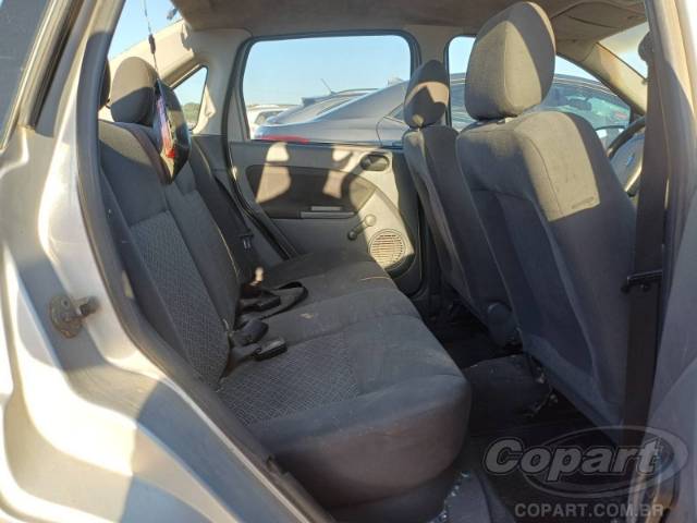 2006 FORD FIESTA SEDAN 