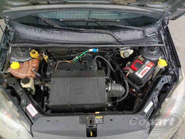 2011 FORD FIESTA 