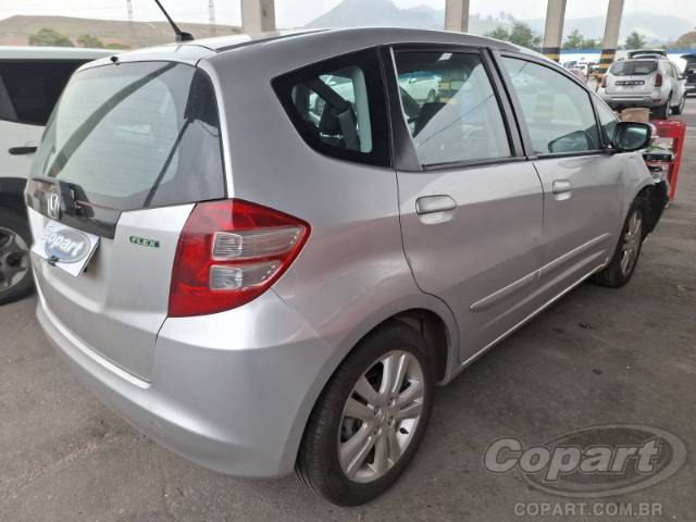 2011 HONDA FIT 