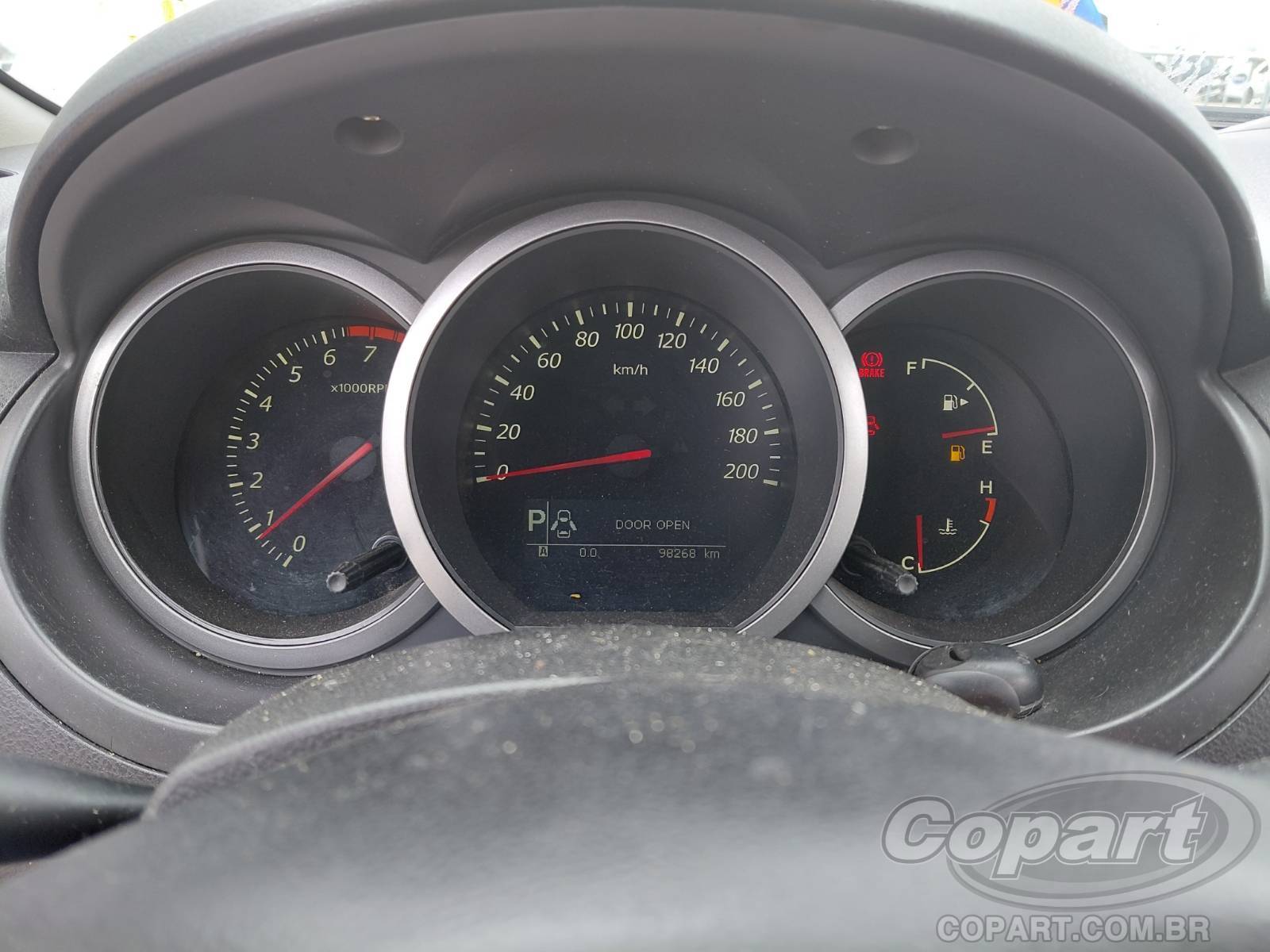 Foto 8 de 11: 2012 SUZUKI GRAND VITARA