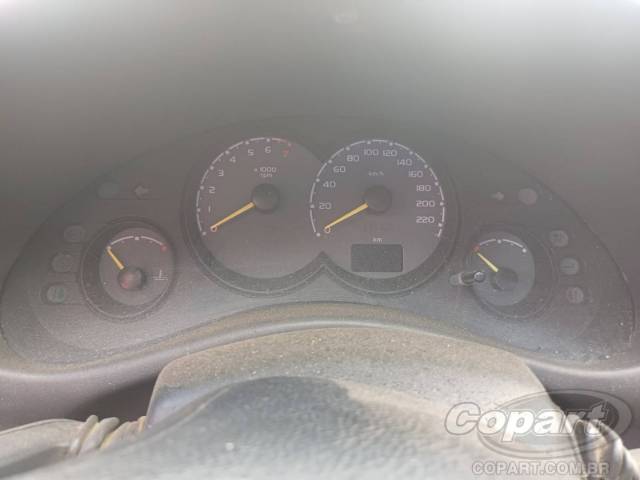 2005 CHEVROLET CLASSIC 