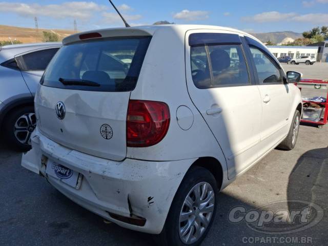 2013 VOLKSWAGEN FOX 