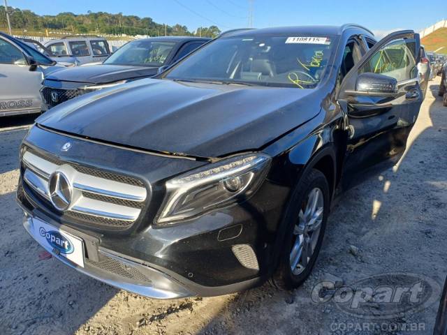 2016 MERCEDES BENZ GLA 