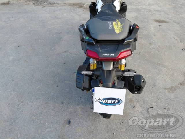 2021 HONDA ADV 