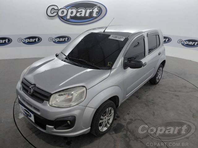 2017 FIAT UNO 