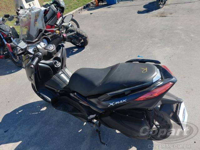 2022 YAMAHA XMAX 