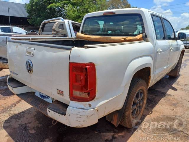 2015 VOLKSWAGEN AMAROK 