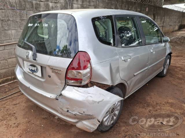 2004 HONDA FIT 