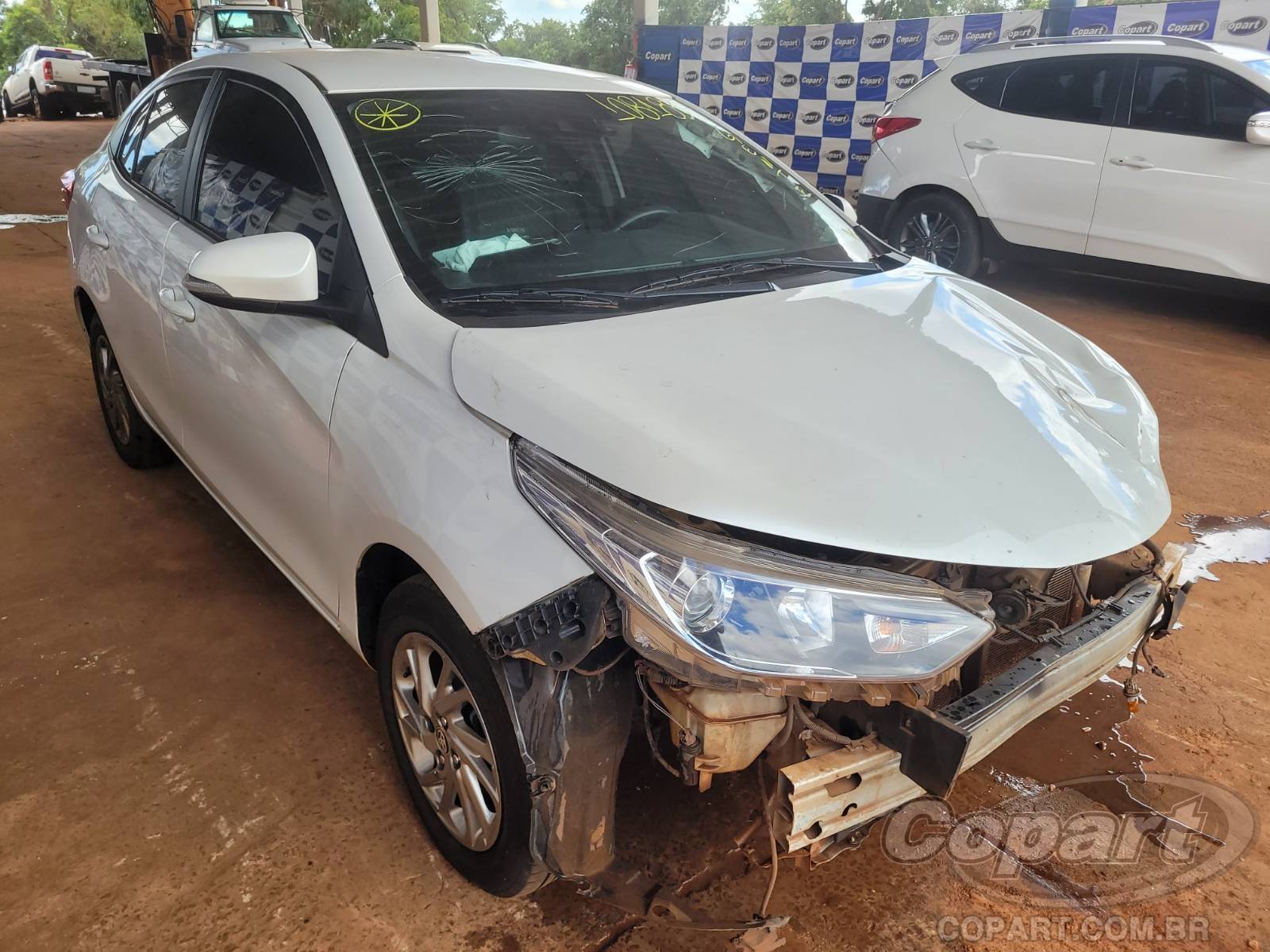 Veículo Toyota Yaris TOYOTA YARIS SEDA 2024 2024 em leilão