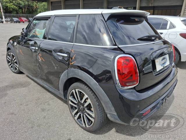 2020 MINI COOPER 