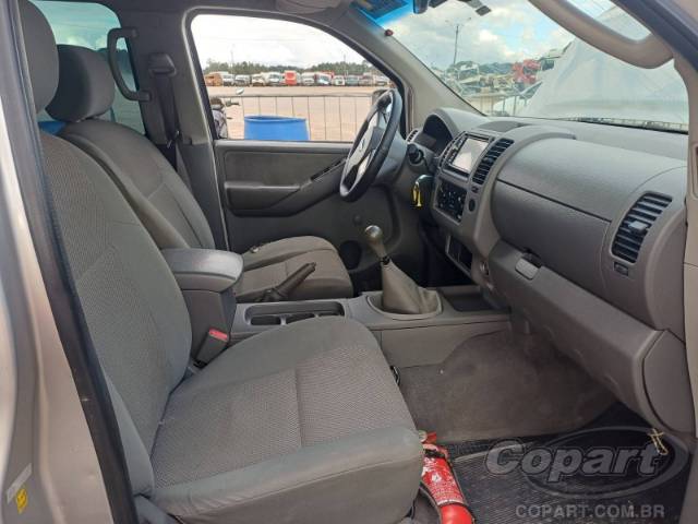 2011 NISSAN FRONTIER CD 