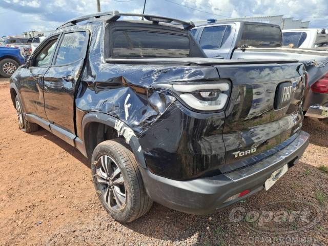 2025 FIAT TORO 
