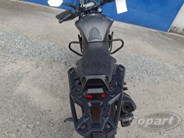 2025 BAJAJ DOMINAR 