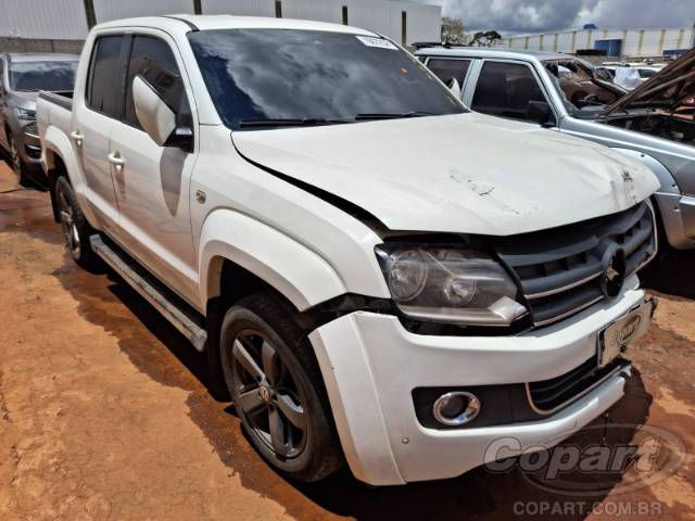 2013 VOLKSWAGEN AMAROK 