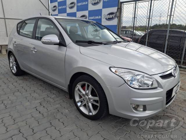 2011 HYUNDAI I30 
