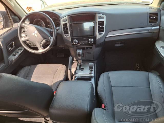 2019 MITSUBISHI PAJERO FULL 