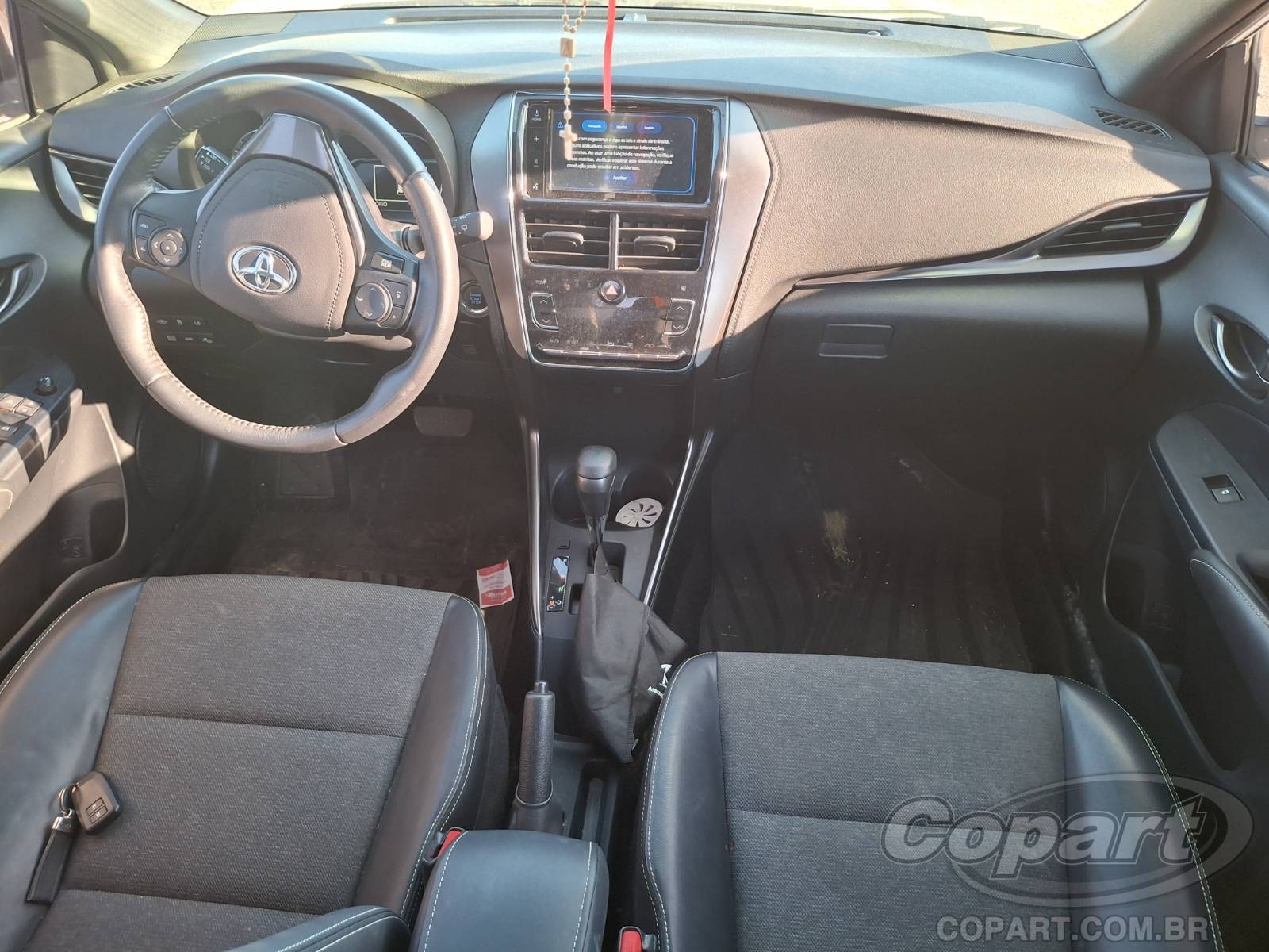 2023 TOYOTA YARIS — foto 9 de 10