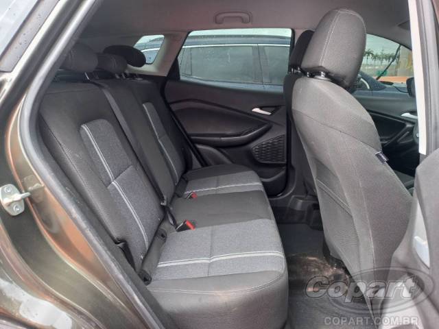 2025 CHEVROLET TRACKER 