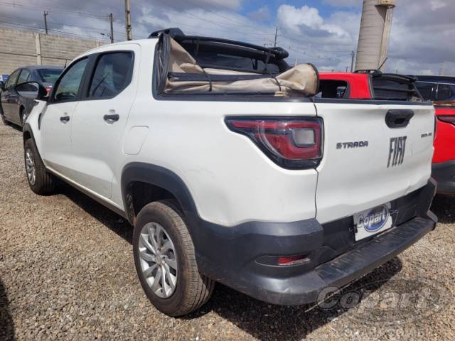2022 FIAT STRADA CD 