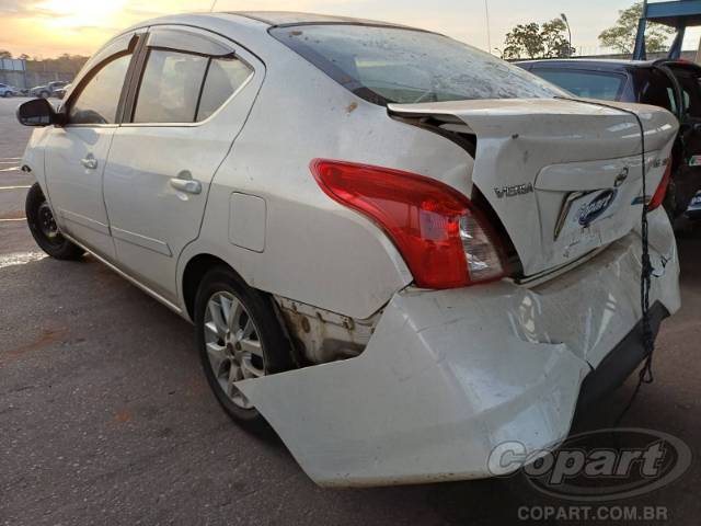 2018 NISSAN VERSA 