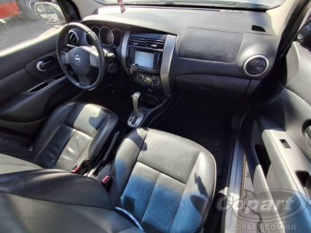 2014 NISSAN LIVINA 