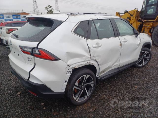 2026 TOYOTA Yaris Cross 