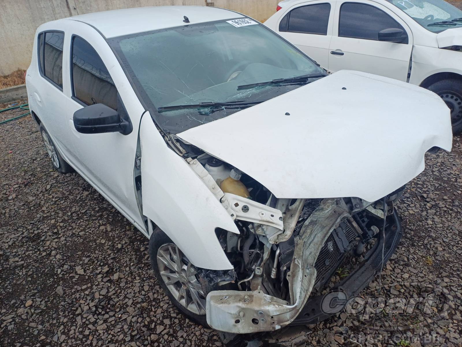 Renault Sandero Autentique 1.0 12V 2018 Colisão Média Monta