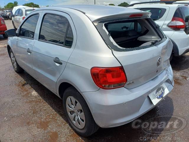 2015 VOLKSWAGEN GOL 