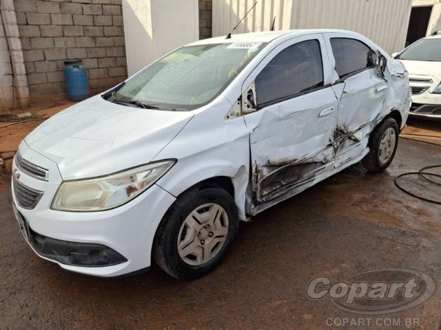 2014 CHEVROLET PRISMA 