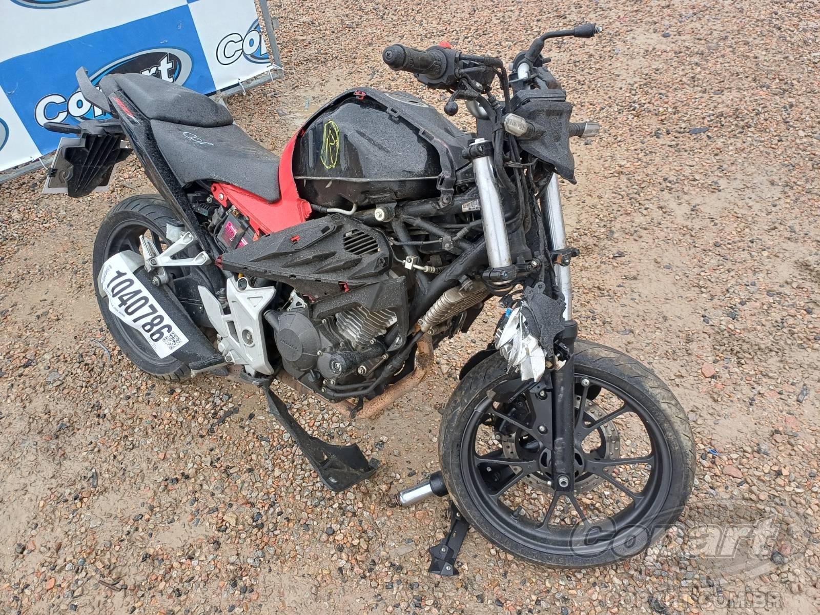 Veículo HONDA CB 300F 2024 HONDA CB 300F Twister ABS 2024 em leilão