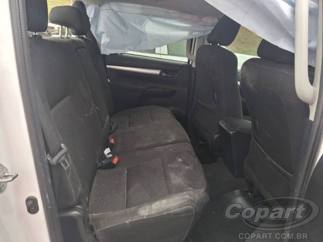 2024 TOYOTA HILUX CD 