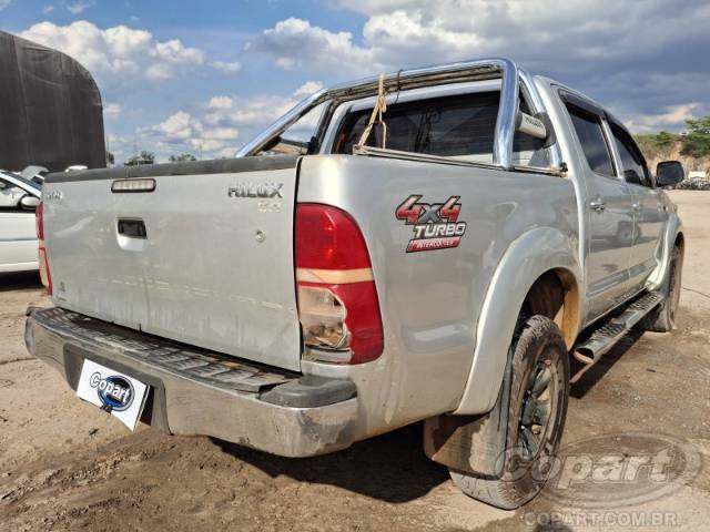 2013 TOYOTA HILUX CD 