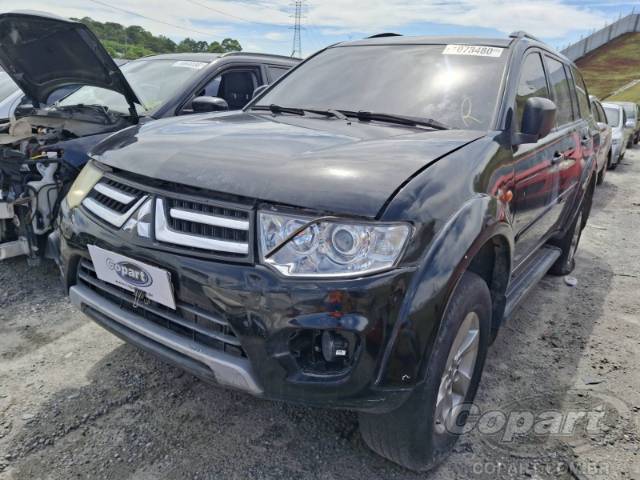 2015 MITSUBISHI PAJERO DAKAR 