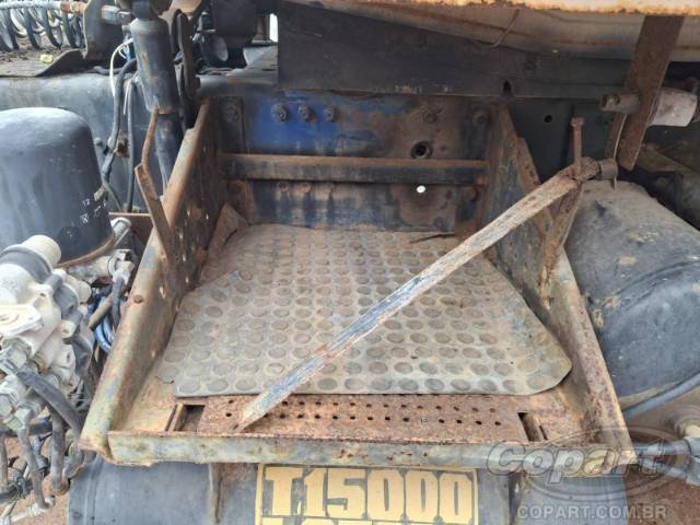 2001 MERCEDES BENZ LS-1938 